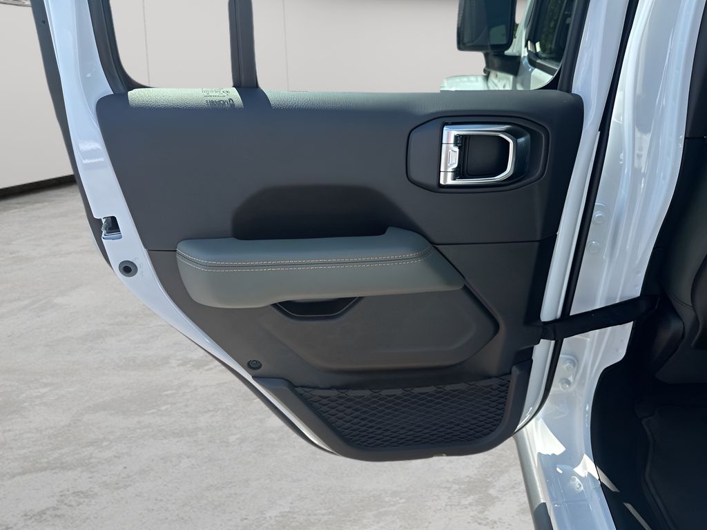 2025 Jeep Gladiator  Mojave In Austin, Texas