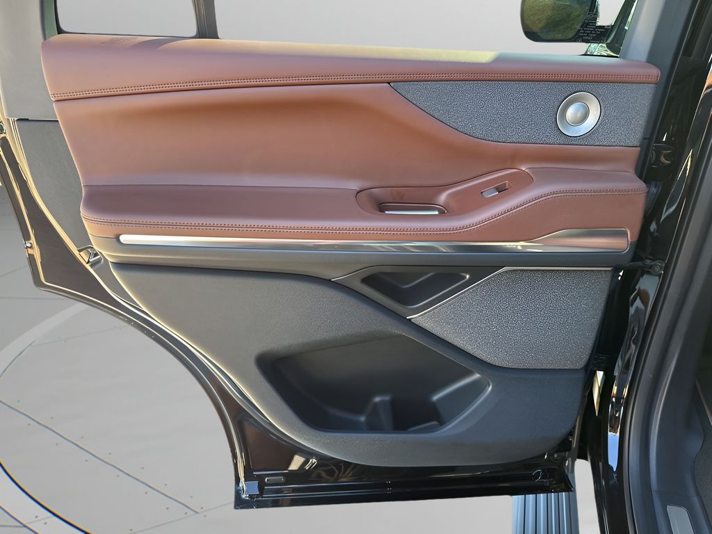 Used Car 2025 Lincoln Navigator  Reserve For Sale Under $100,000 In Austin, Texas