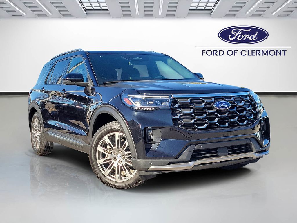 2025 Ford Explorer Platinum RWD