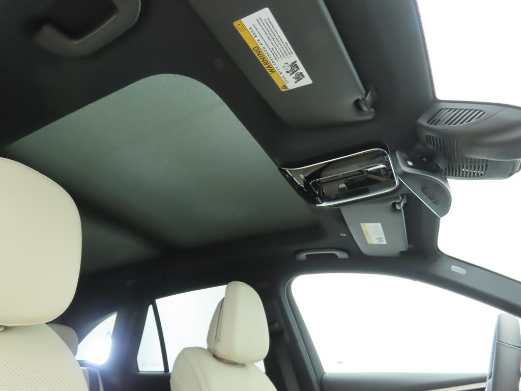 Thumbnail: 2026 Mercedes-Benz GLC - 18