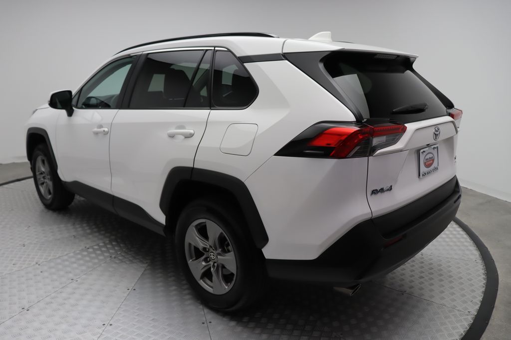 2024 Toyota RAV4 XLE 11