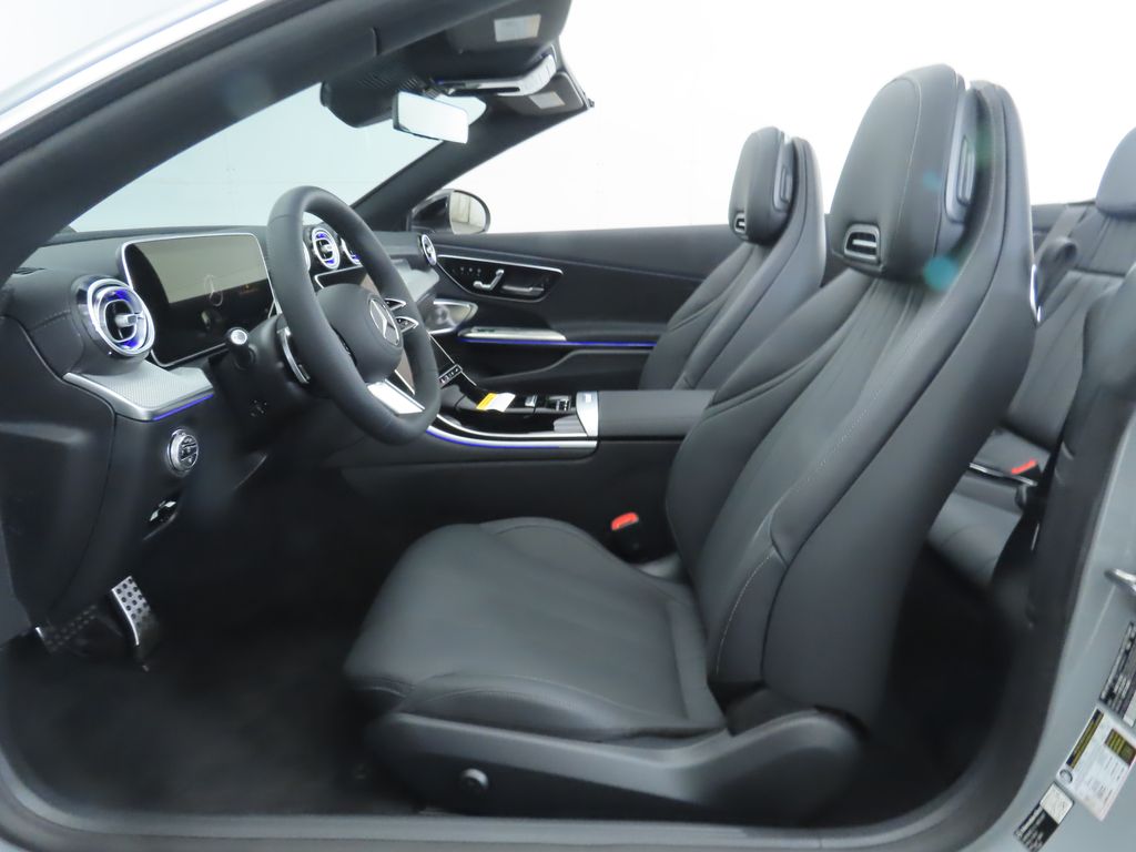 Thumbnail: 2026 Mercedes-Benz CLE - 28