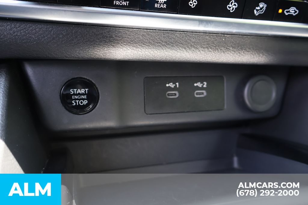 Used 2025 Gray Nissan SV image 33