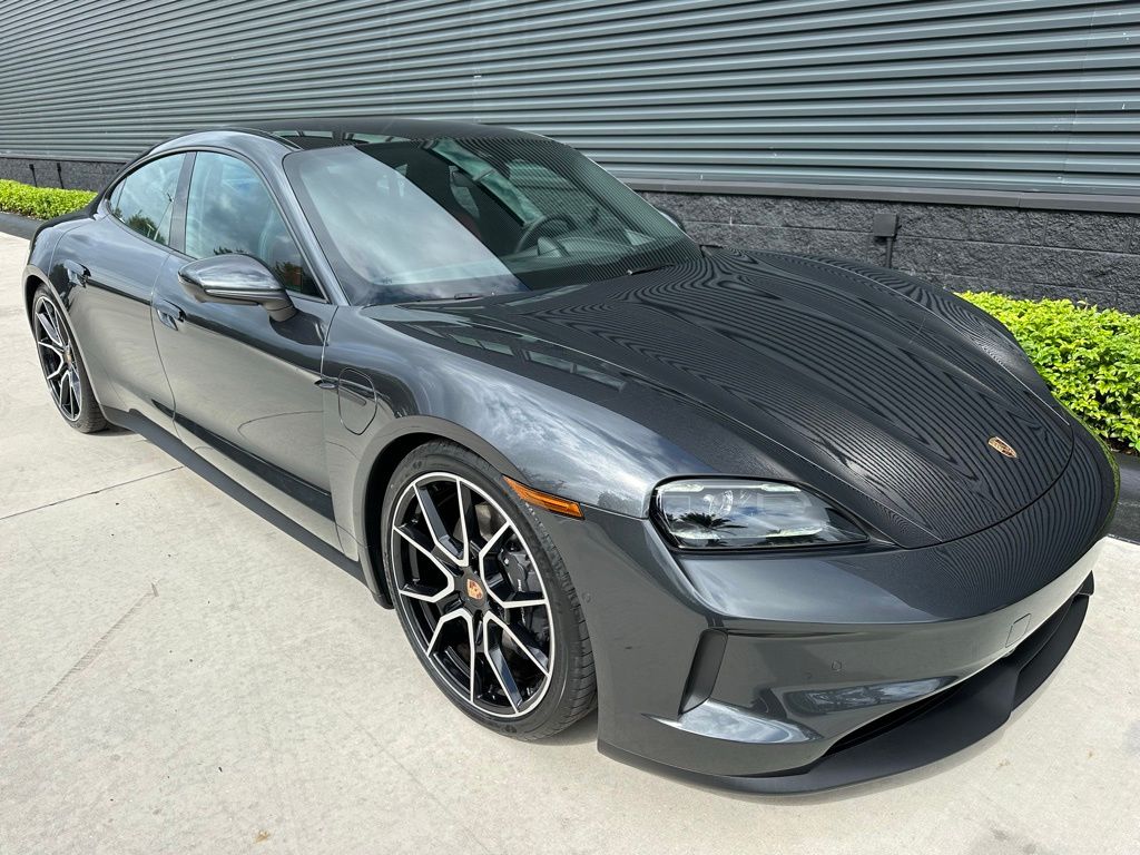 Thumbnail: 2025 Porsche Taycan - 11