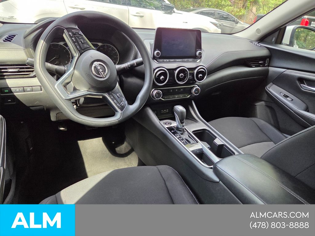 Used 2024 White Nissan SV image 5
