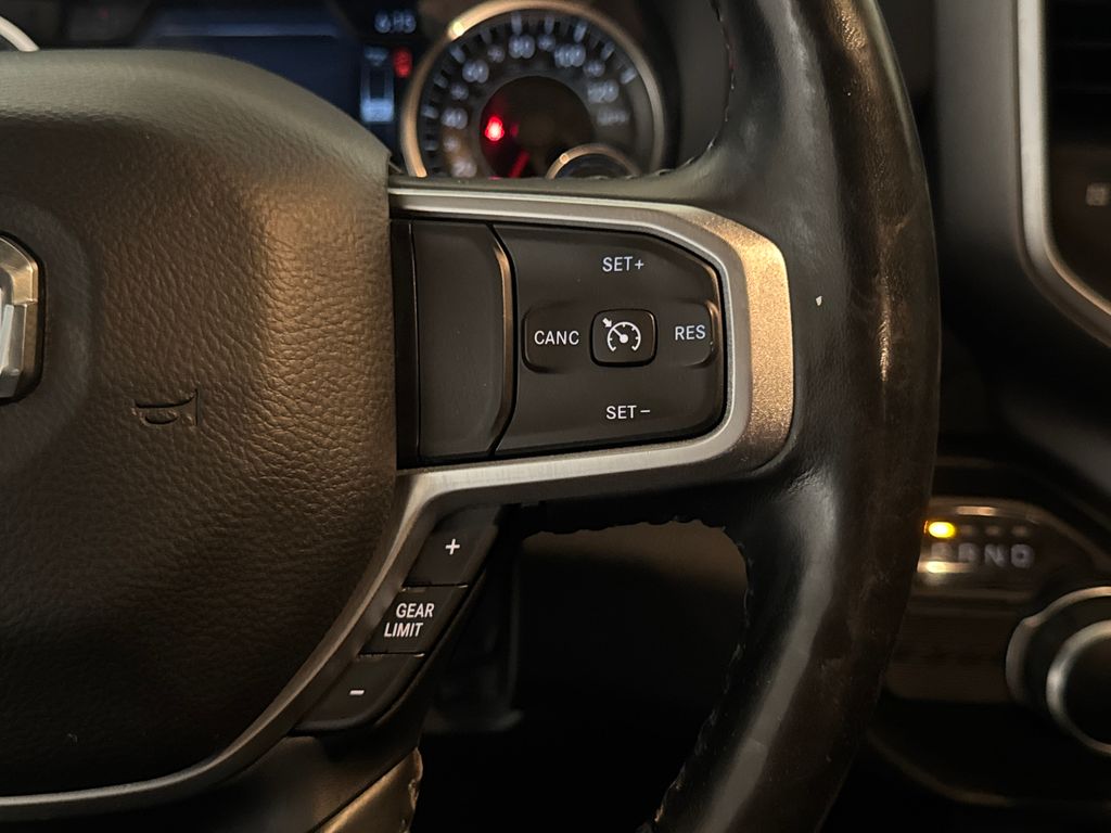 Used 2019 White Ram Big Horn/Lone Star image 21