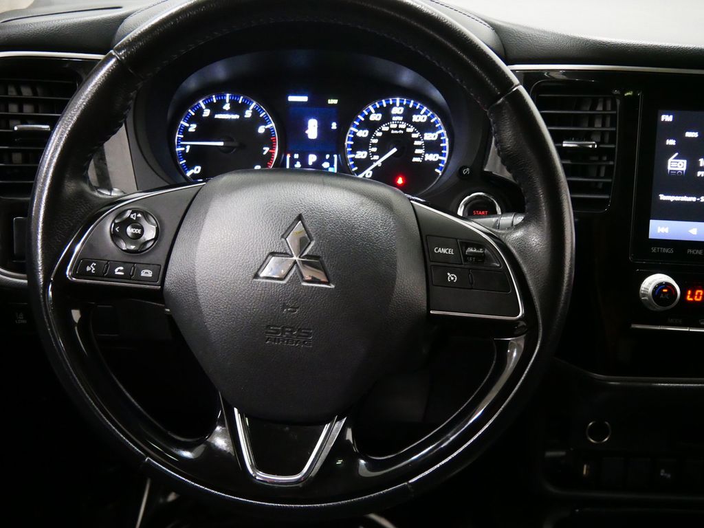 Used 2020 Mitsubishi Outlander SUV