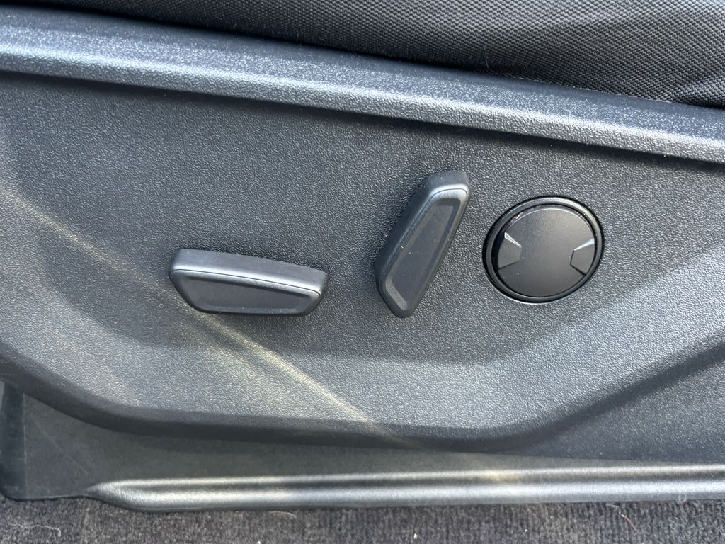 Thumbnail: 2022 Ford F-150 - 25