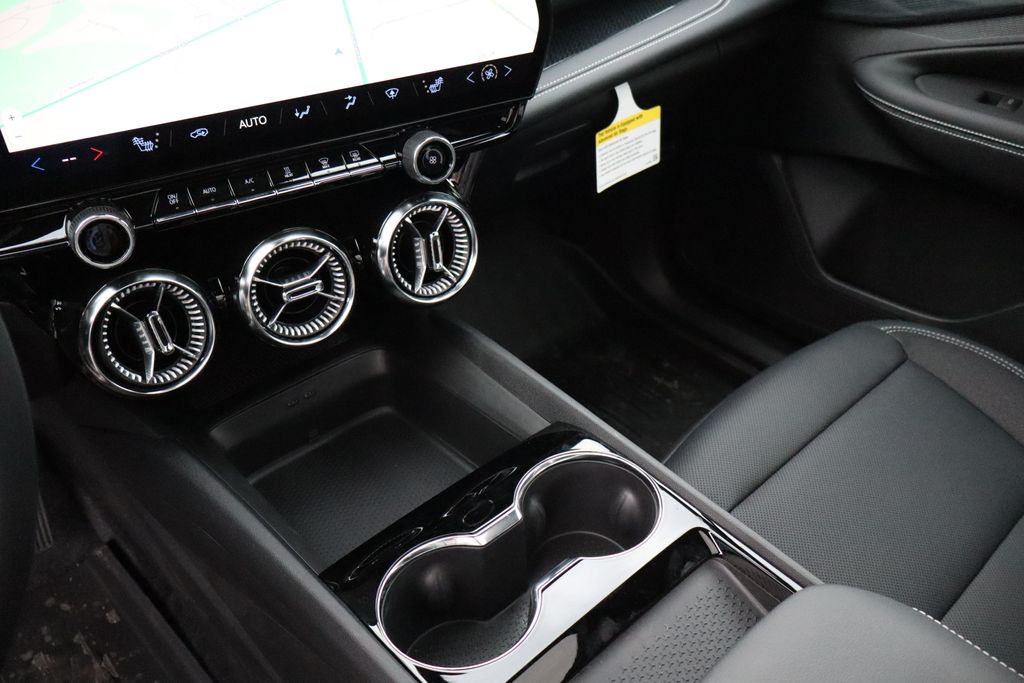 2025 Chevrolet Blazer EV LT photo