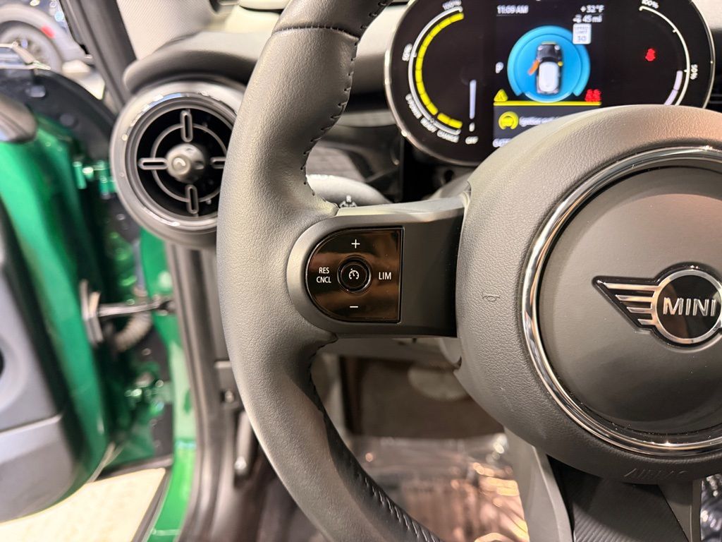 Thumbnail: 2024 MINI Cooper - 13