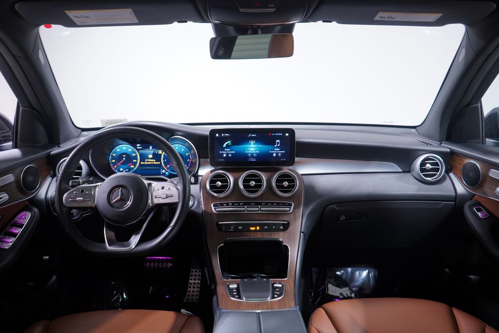 Thumbnail: 2022 Mercedes-Benz GLC - 9