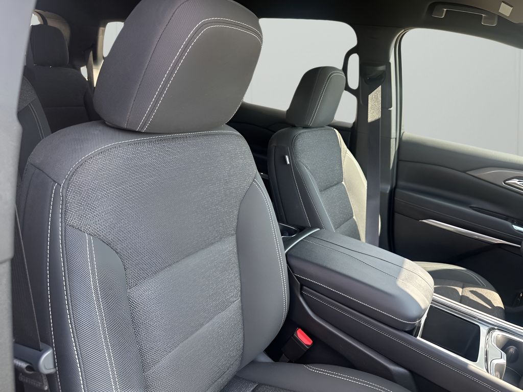 Used Car 2025 Chevrolet Traverse  Lt For Sale Under $40,000 In Austin, Texas