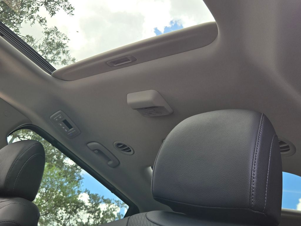 2027 Kia Carnival - $55,165