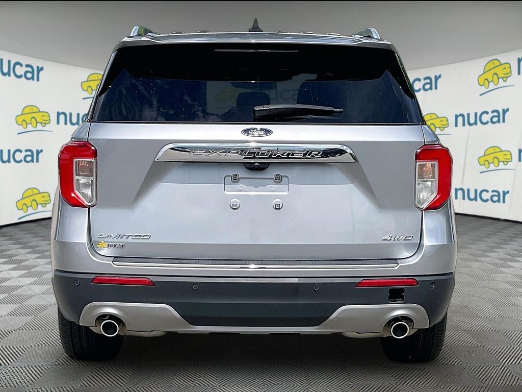2023 Ford Explorer — photo 5