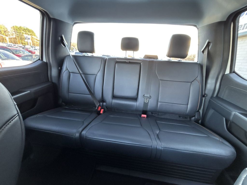 New 2026 Star White Metallic Tri-Coat Ford F-250® Lariat® image 25