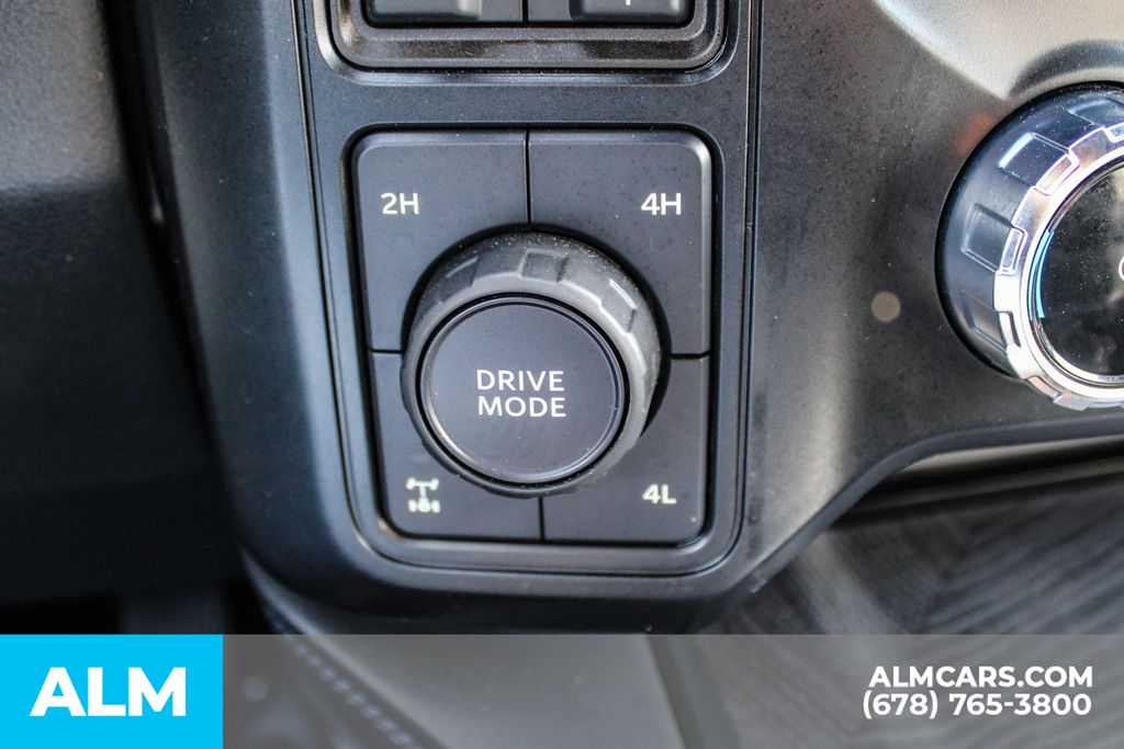 Used 2025 Black Ford Platinum image 36