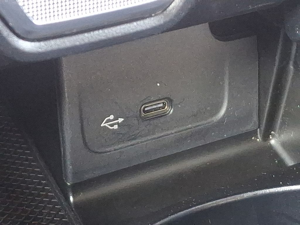 2022 Mercedes-Benz C-Class C 300 26