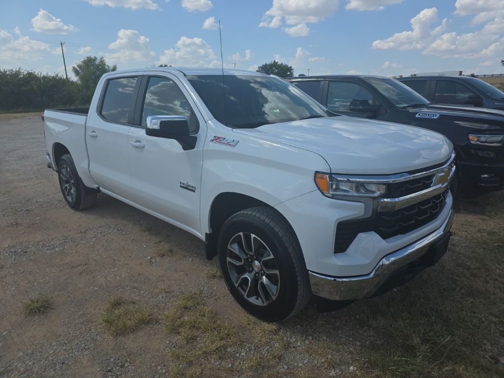 2024 Chevrolet Silverado 1500 LT Crew Cab 4WD