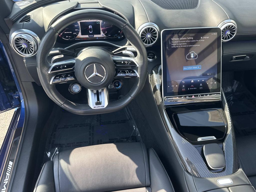 Thumbnail: 2023 Mercedes-Benz SL-Class - 23