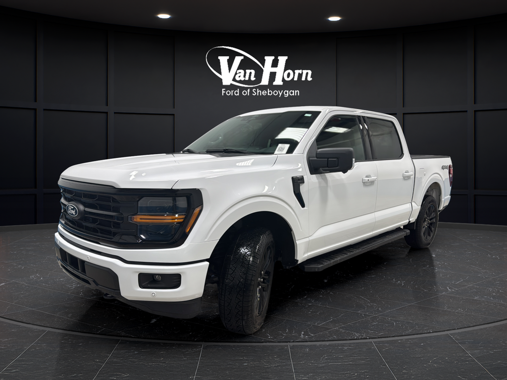 Used 2025 Oxford White Ford XLT image 7