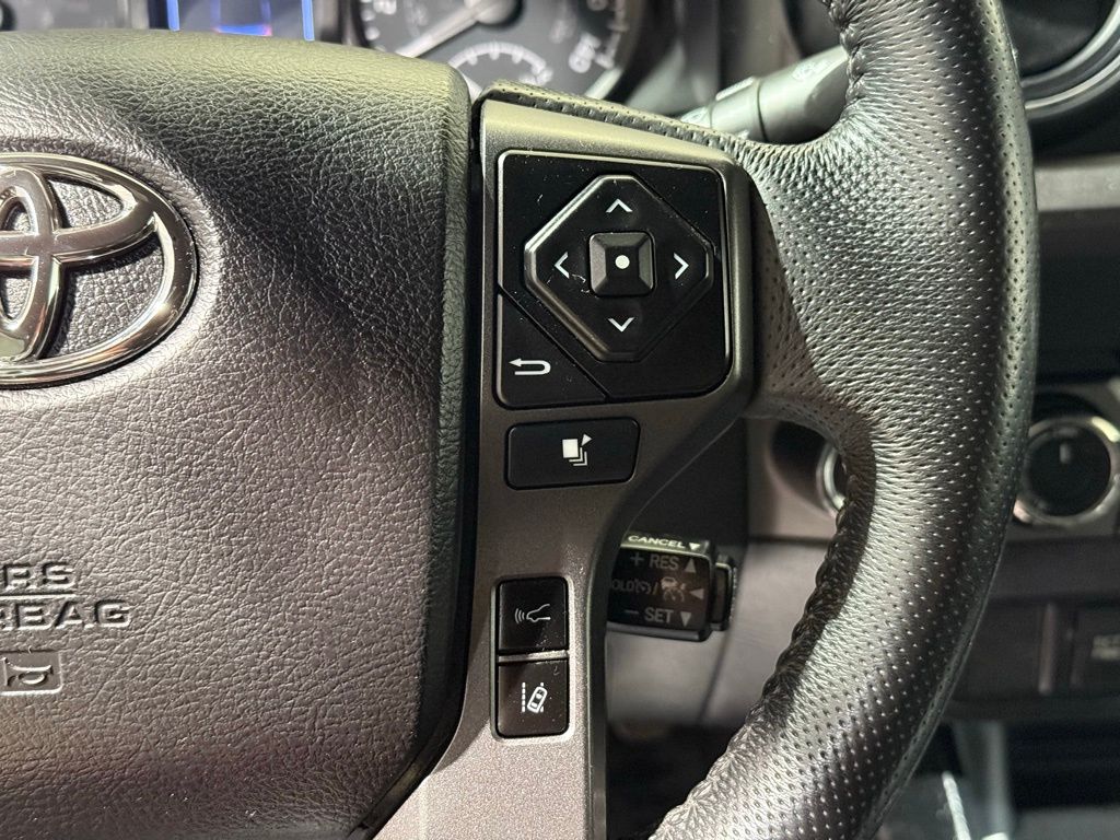 Thumbnail: 2021 Toyota Tacoma - 22