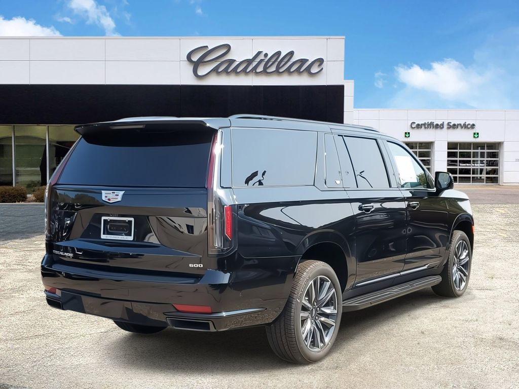 2024 Cadillac Escalade ESV Sport 7