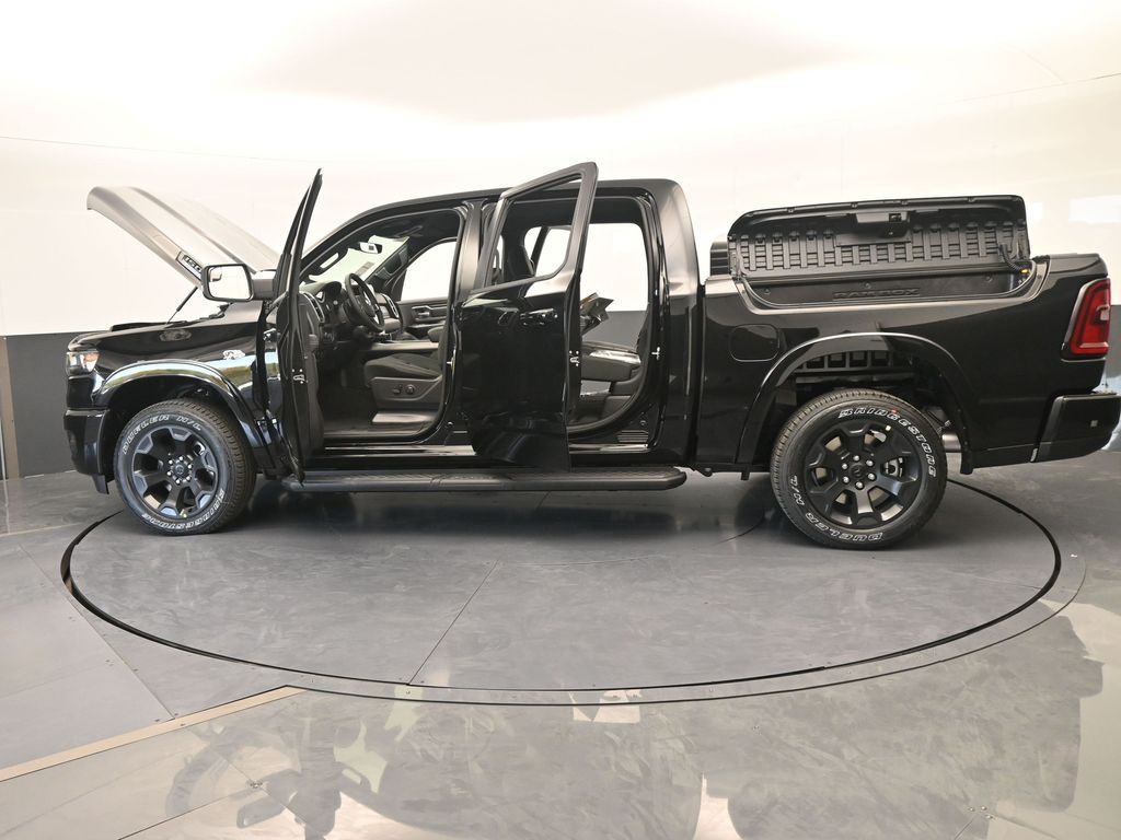 New 2026 Diamond Black Crystal Pearlcoat Ram Big Horn/Lone Star image 77