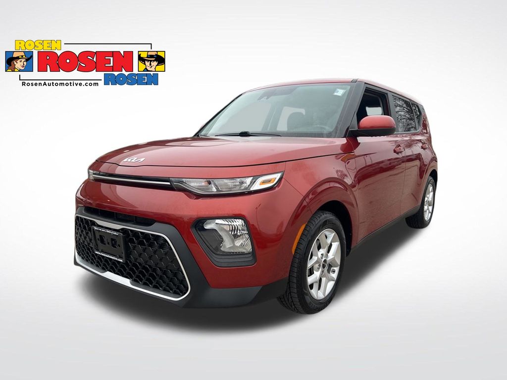 2022 Kia Soul LX FWD