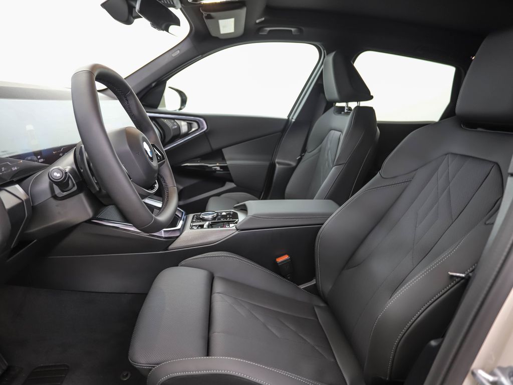 Thumbnail: 2026 BMW X3 - 11