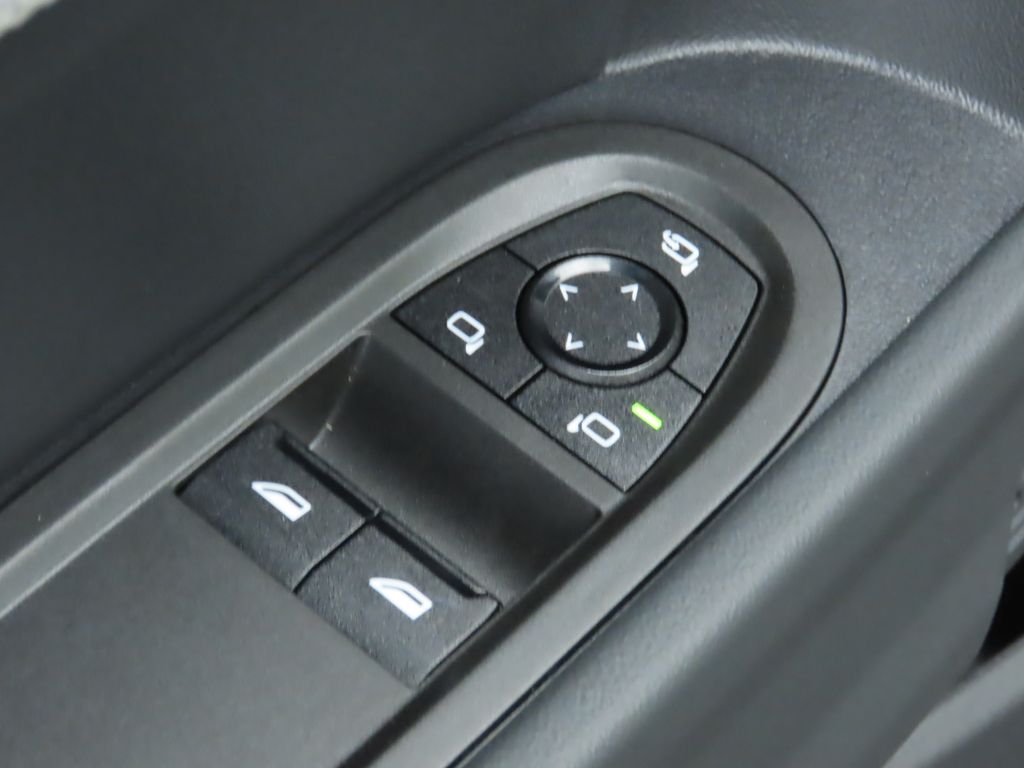 Thumbnail: 2026 MINI Cooper - 25