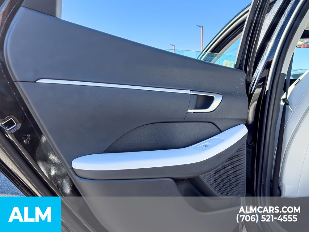 Certified Used 2025 Black Hyundai SE image 15