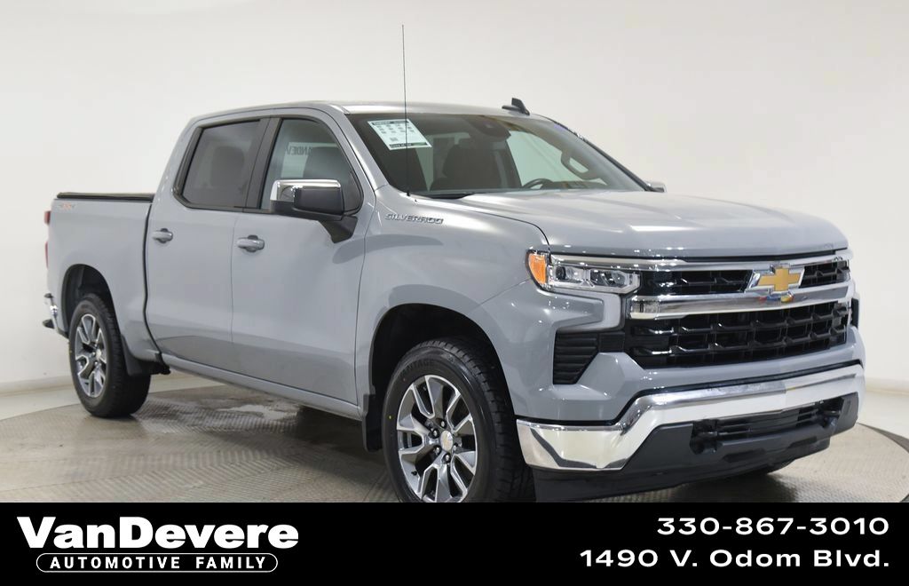 Slate Gray Metallic 2024 Chevrolet Silverado 1500 Pickup Truck Four-Wheel Drive 8-Speed Automatic