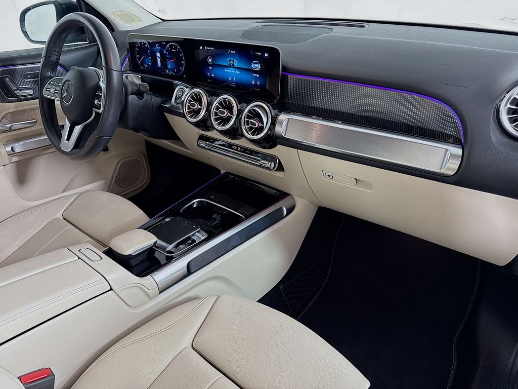 Thumbnail: 2020 Mercedes-Benz GLB - 27