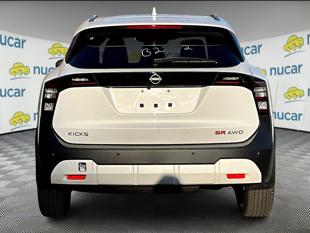 2025 Nissan Kicks — photo 5