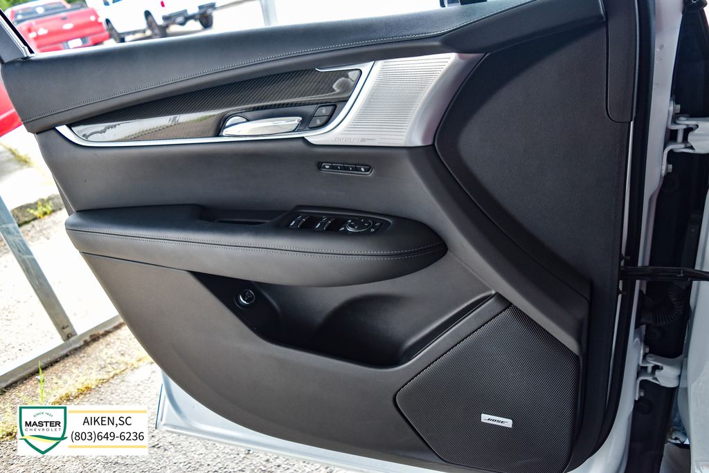 Used 2024 Cadillac XT6 SUV