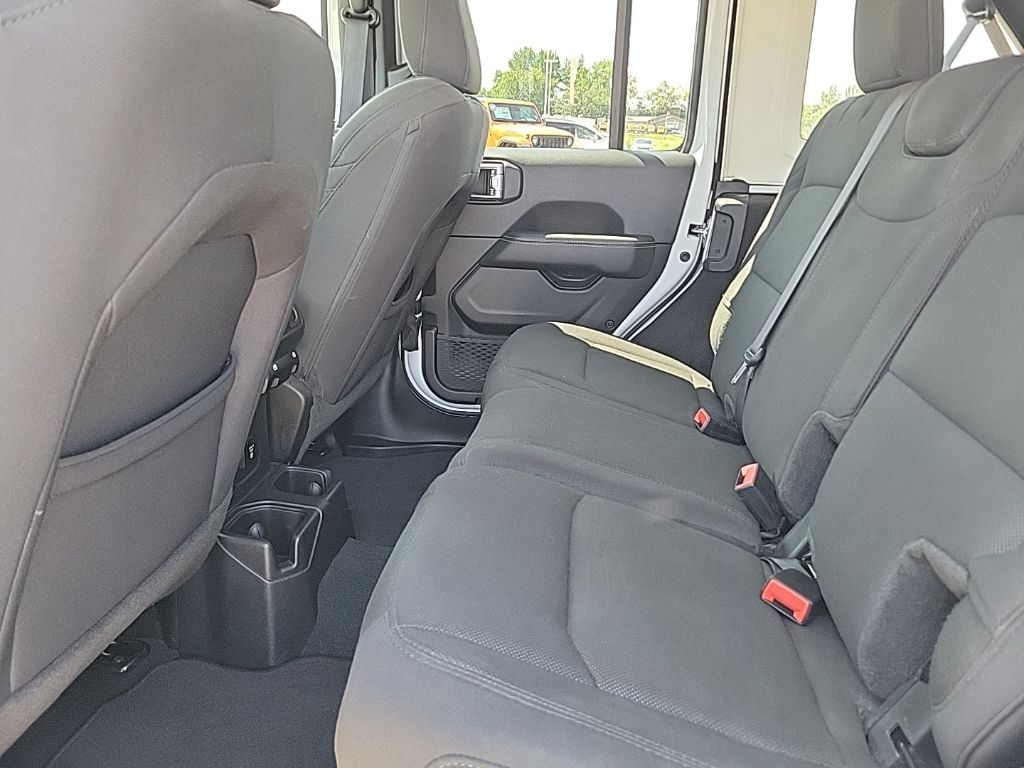 Used 2023 Jeep Wrangler SUV