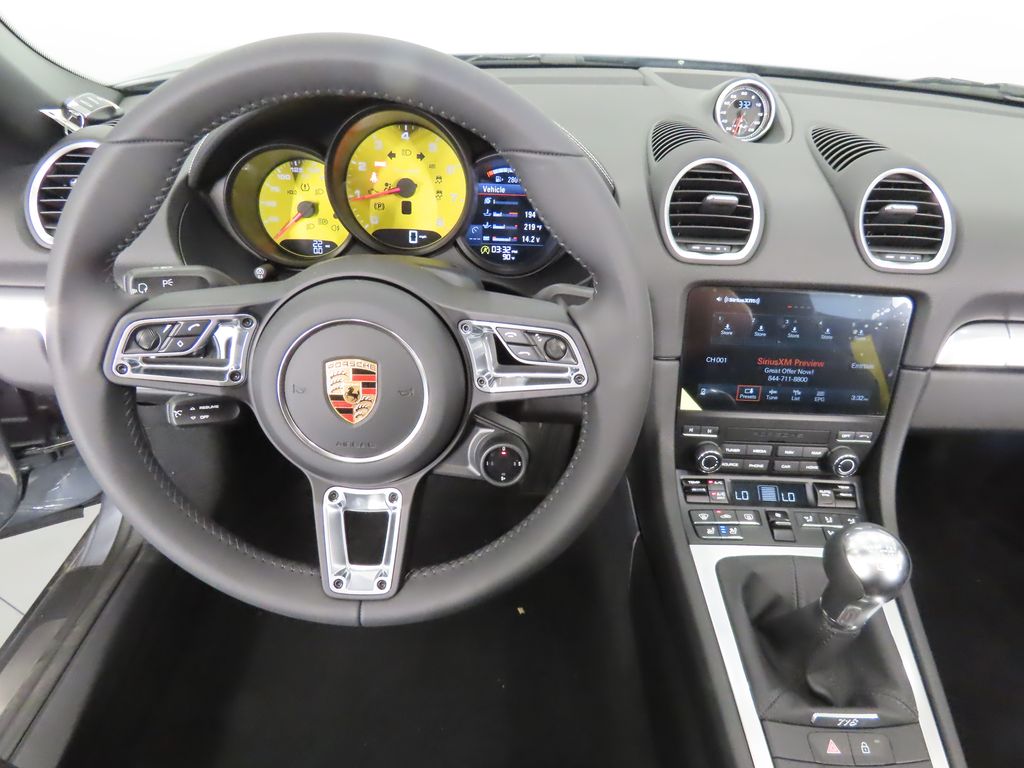 Thumbnail: 2025 Porsche 718 Boxster - 26