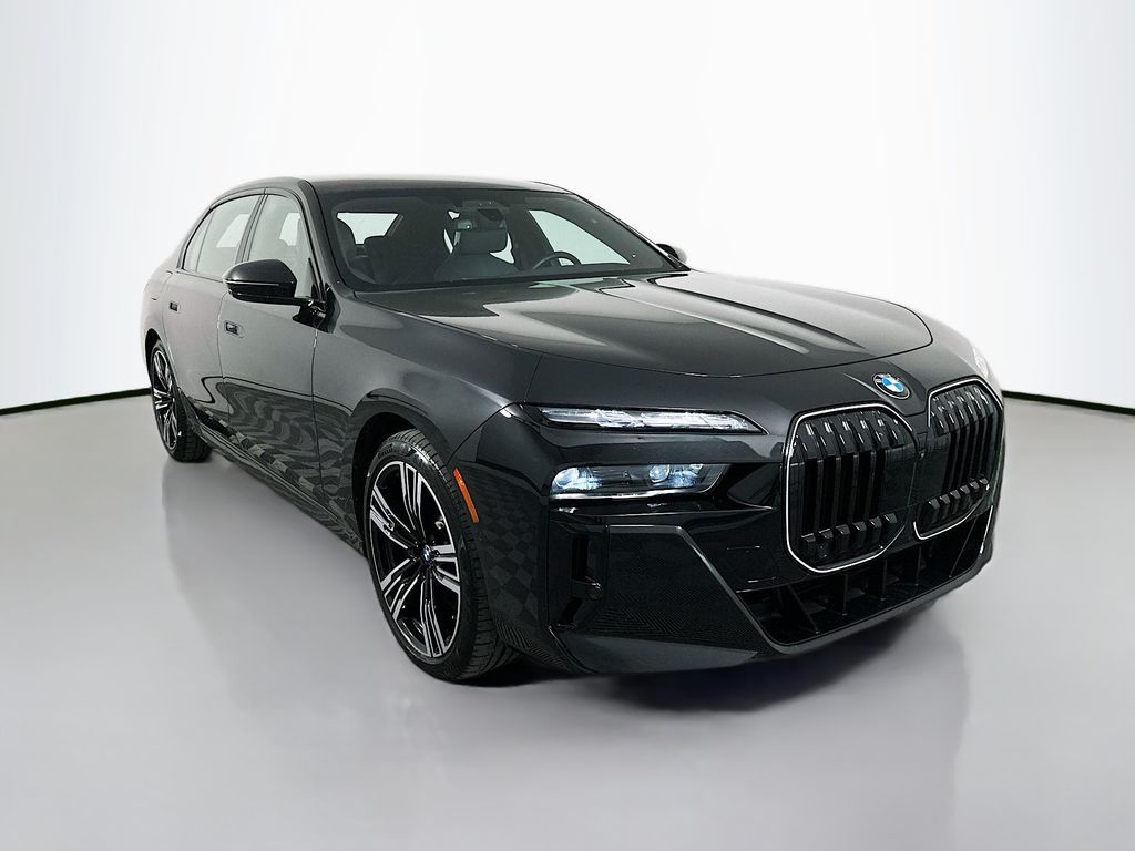 Thumbnail: 2025 BMW 7 Series - 3