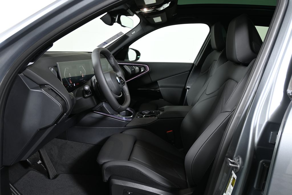 Thumbnail: 2026 BMW X3 - 3