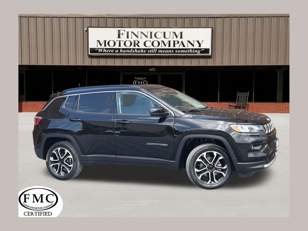 Diamond Black Crystal Pearlcoat 2022 Jeep Compass Limited 4WD SUV / Crossover Four-Wheel Drive 9-Speed Automatic