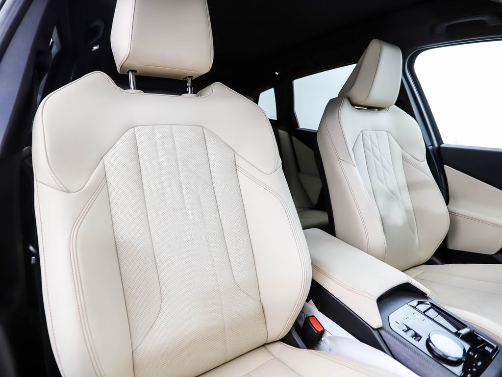 Thumbnail: 2026 BMW X3 - 32