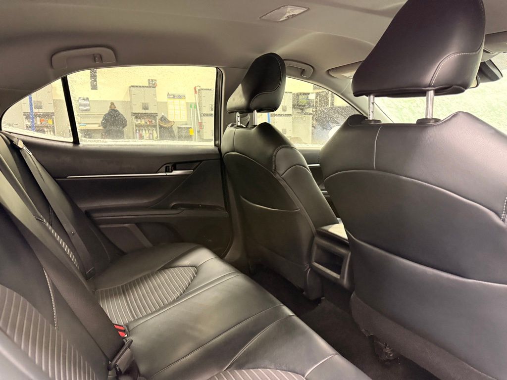 Thumbnail: 2019 Toyota Camry - 22