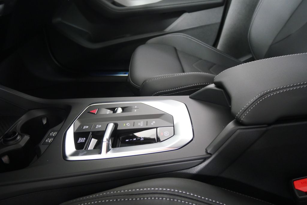 Thumbnail: 2026 BMW 2 Series - 21