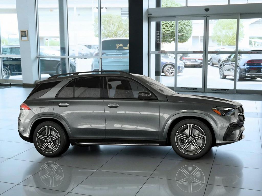 Thumbnail: 2026 Mercedes-Benz GLE - 14