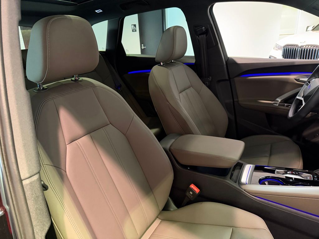 used 2025 Audi Q5 car, priced at $46,299