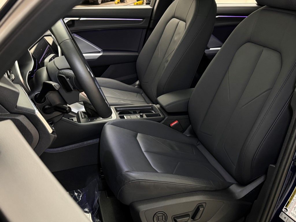 2024 Audi Q3 Premium Plus 25