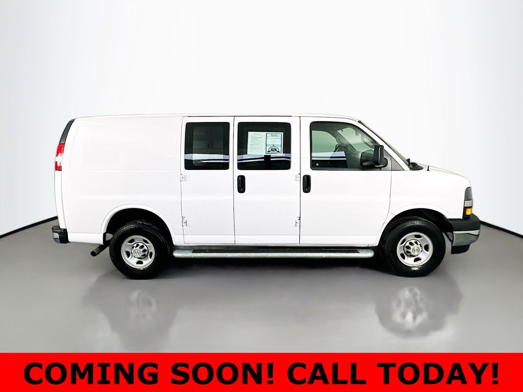 Used 2024 White Chevrolet Work Van image 8