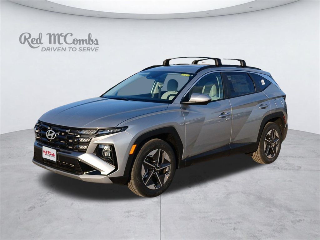 Shimmering Silver 2026 Hyundai Tucson SUV / Crossover Front-Wheel Drive 8-Speed Automatic