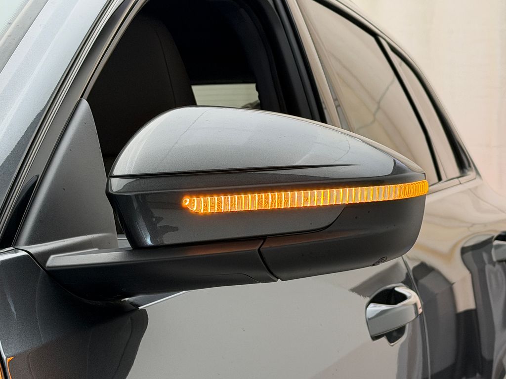 Thumbnail: 2026 Audi Q5 - 32