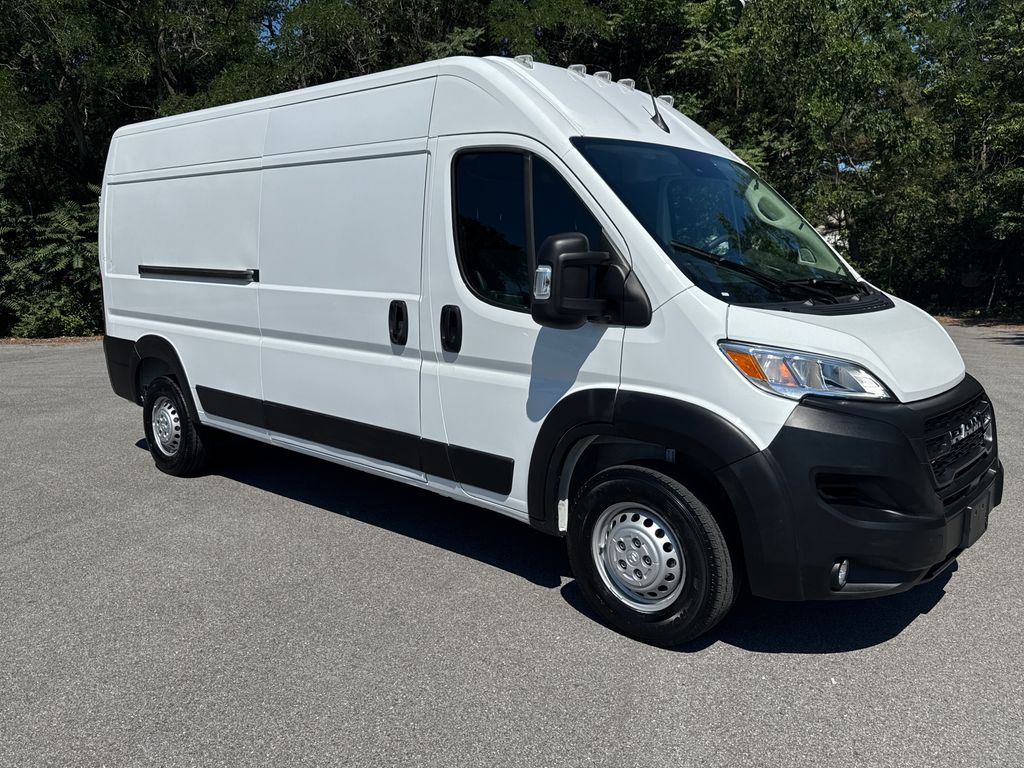 Bright White Clearcoat 2026 RAM ProMaster Van 9-Speed Automatic